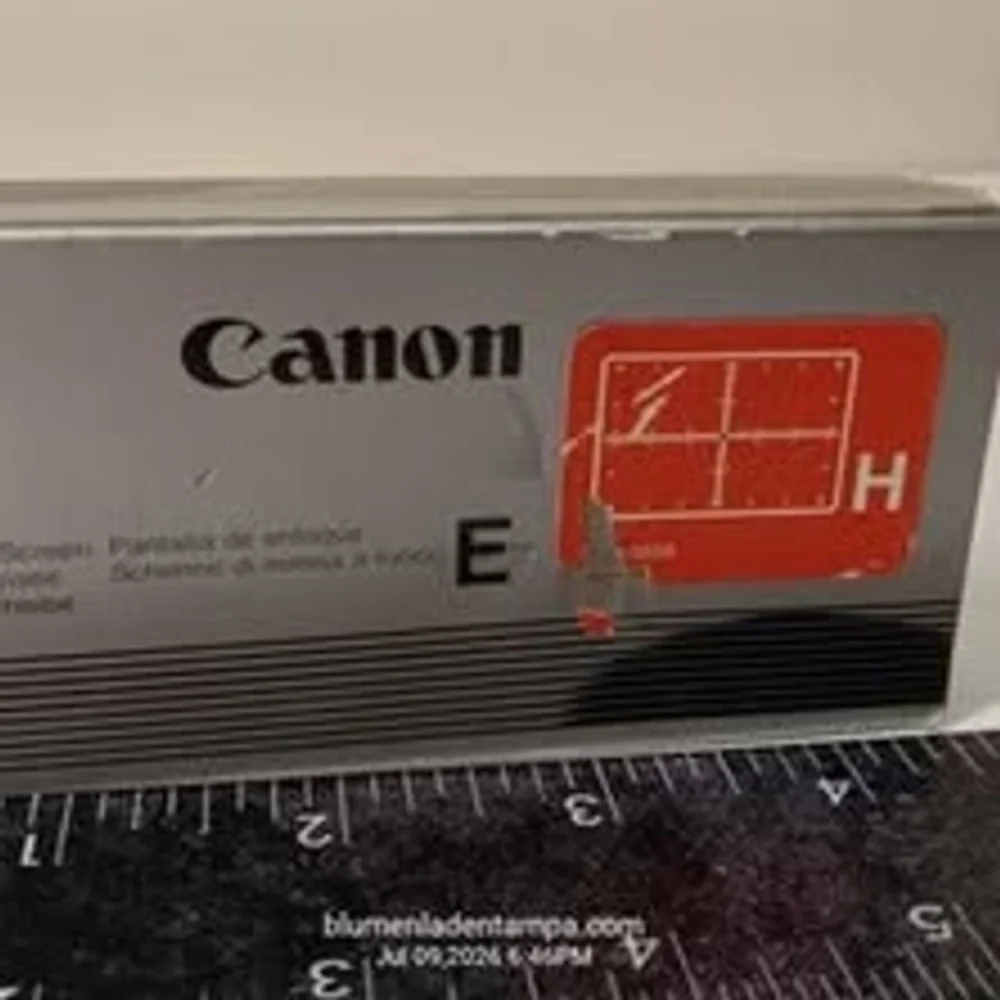 Genuine Canon Focusing Screen E-H for EOS cameras.